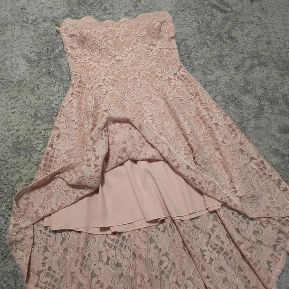 ✨️4/$20. Juniors Formal Strapless High Low Dress, All Over Lace, Scalloped Chest - Picture 7 of 16